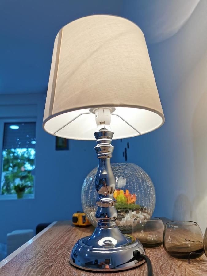 Cozy Corner Apartments - Free Parking & Wi-Fi ชูปริยา ภายนอก รูปภาพ