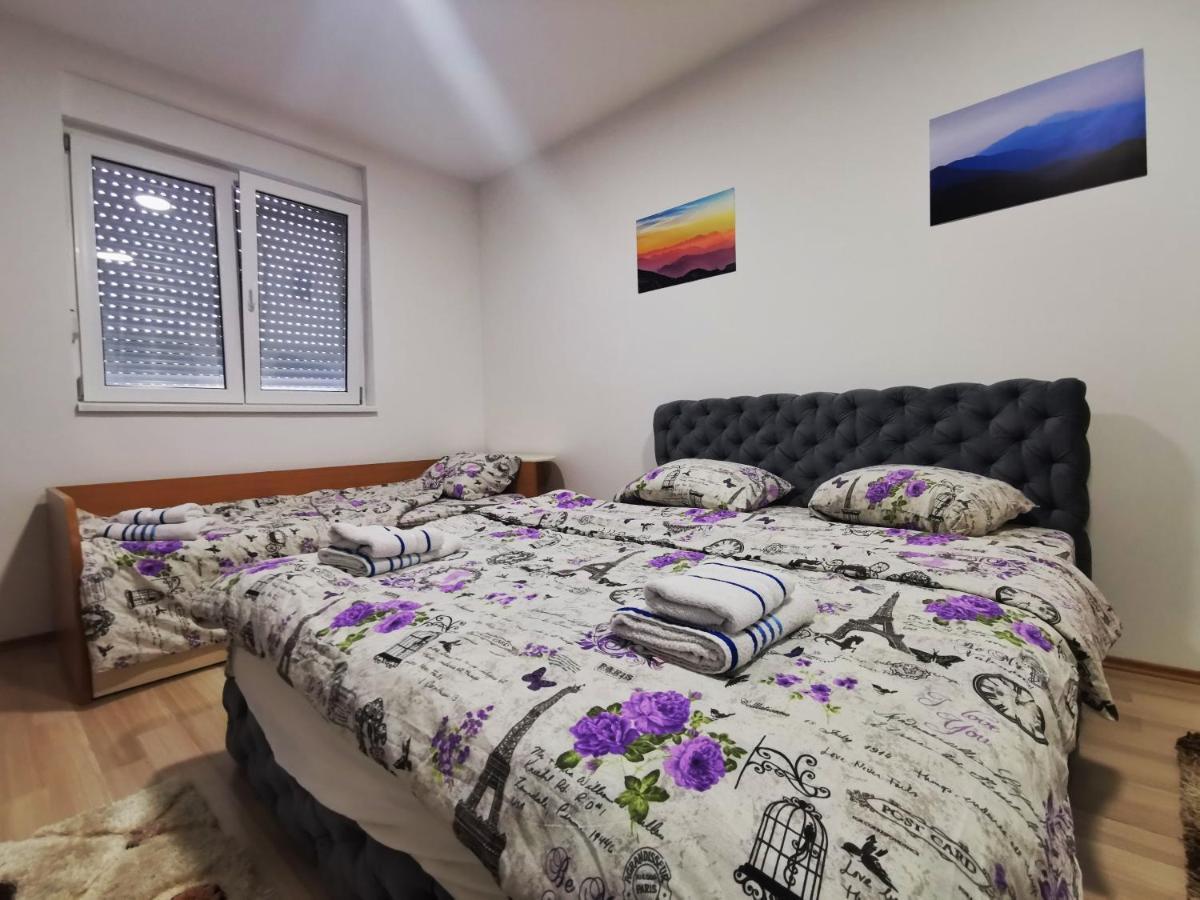 Cozy Corner Apartments - Free Parking & Wi-Fi ชูปริยา ภายนอก รูปภาพ